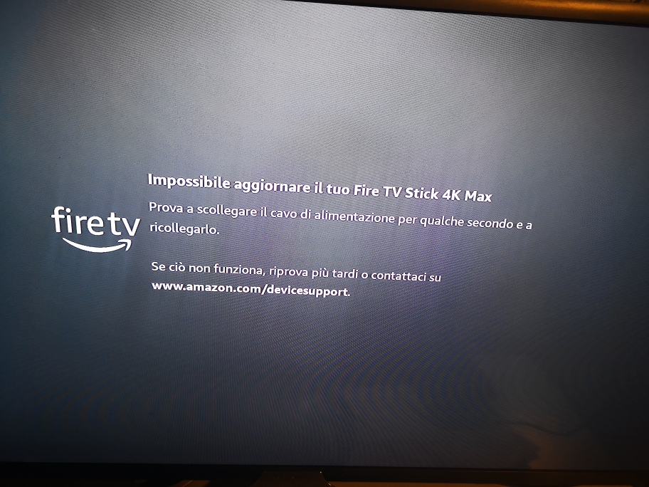 Fire TV Stick 4K Max bloccata in aggiornamento